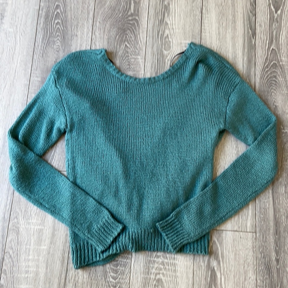 Forever21 Twist Back Sweater